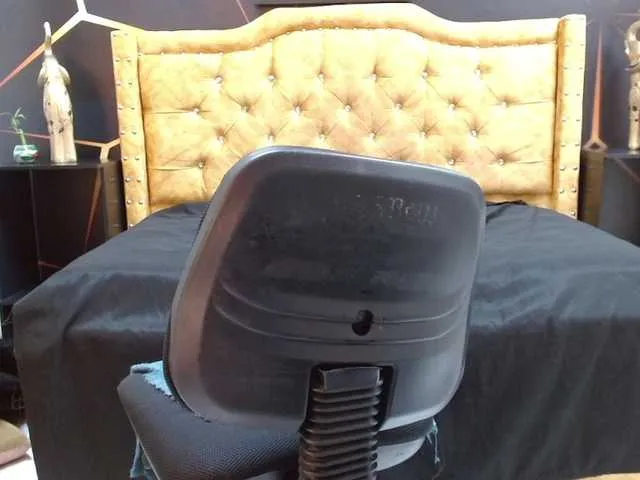 Live sex webcam photo for Marylin-Aboul #277363303