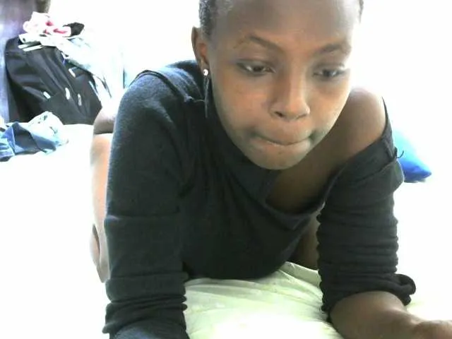 Live sex webcam photo for Marylov25 #276503019