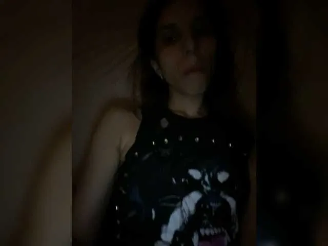 Live sex webcam photo for Marysenka93 #277908632