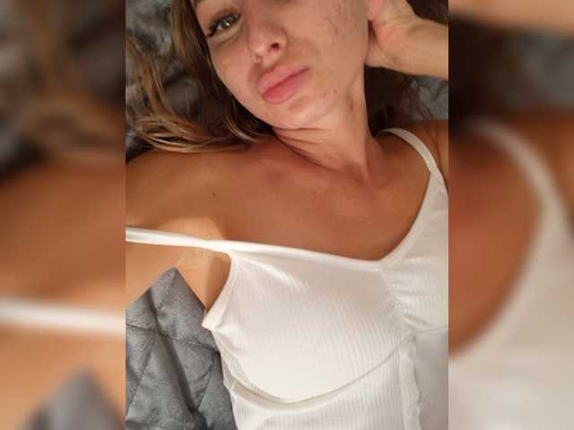 Live sex webcam photo for MarysiaXXX #276482519