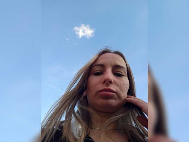 Live sex webcam photo for MarysiaXXX #276661150