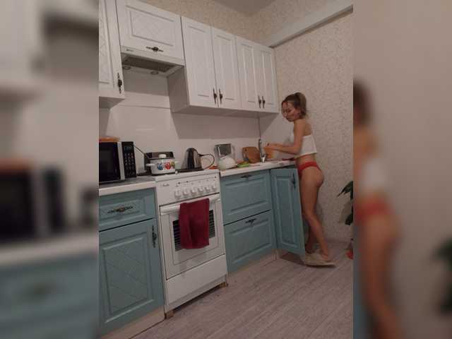 Live sex webcam photo for MarysiaXXX #276705130