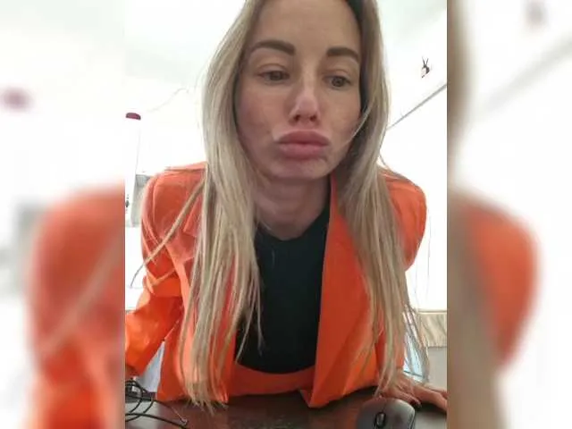 Live sex webcam photo for MarysiaXXX #290937274