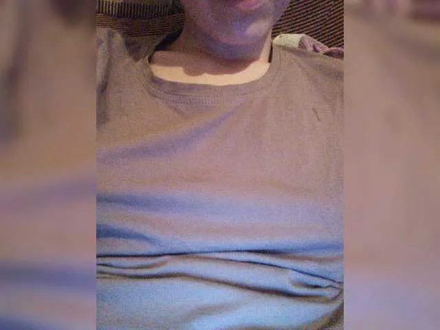 Live sex webcam photo for Maryu22 #272439632