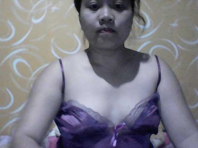 Live sex webcam photo for Marzha #273711262