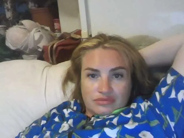Live sex webcam photo for Masha59 #273564378