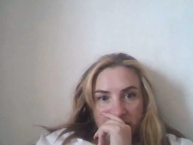 Live sex webcam photo for Masha59 #273673101