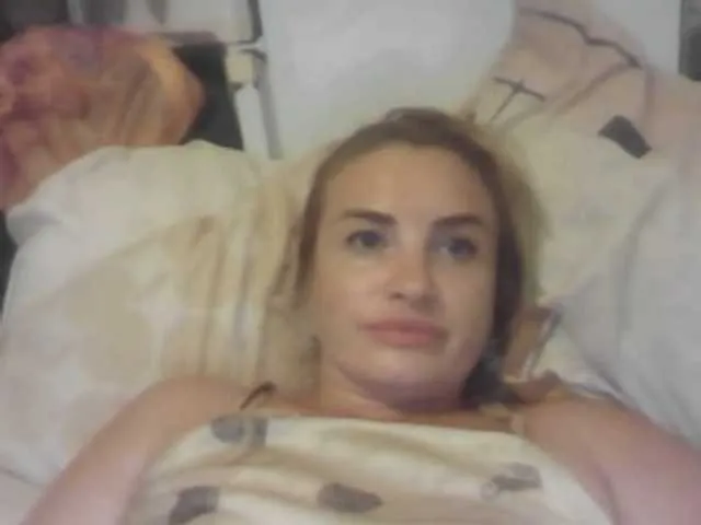 Live sex webcam photo for Masha59 #274394292