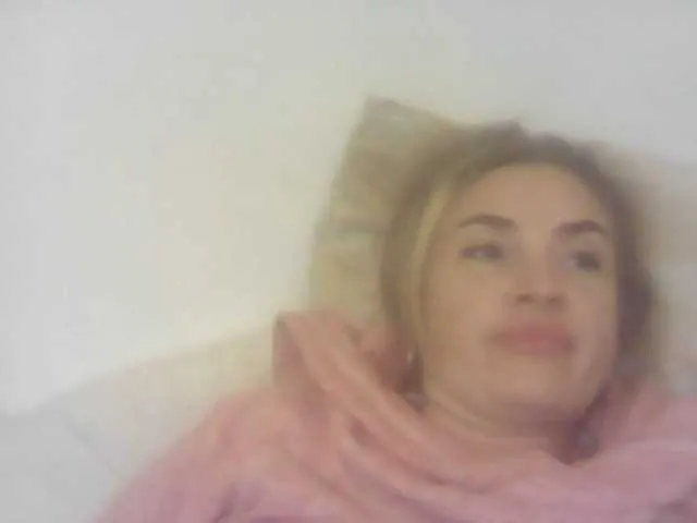 Live sex webcam photo for Masha59 #274936122