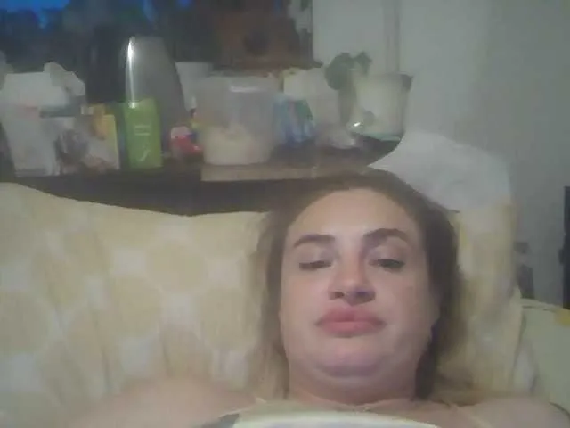 Live sex webcam photo for Masha59 #275518677