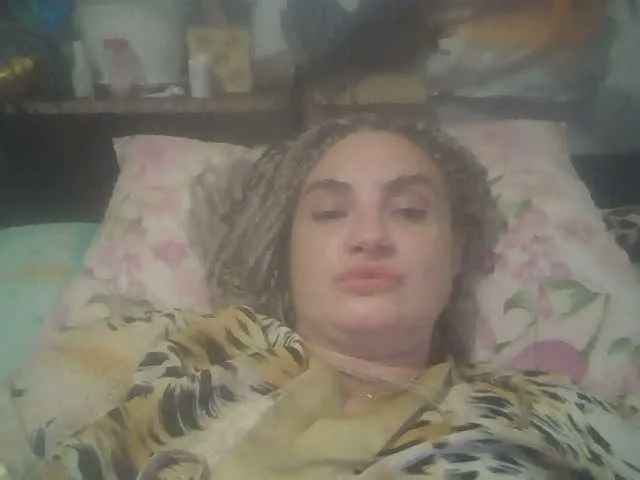 Live sex webcam photo for Masha59 #275943358