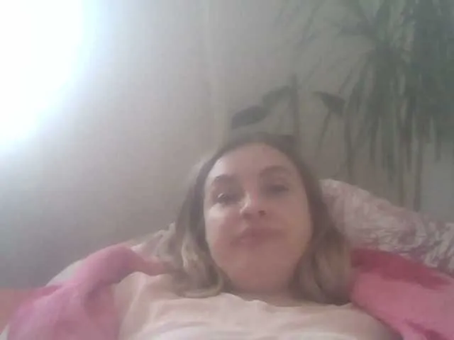 Live sex webcam photo for Masha59 #277053247