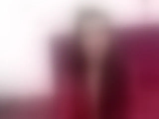 Live sex webcam photo for MashaPink #293094379