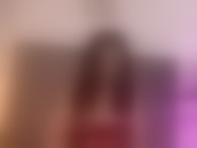Live sex webcam photo for MashaPink #294102041