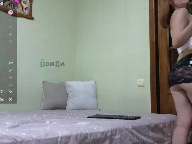 Live sex webcam photo for MashaWoW #291809436