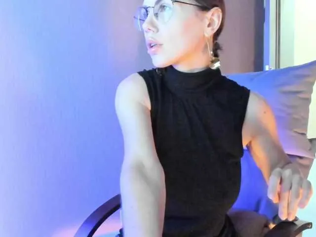 Live sex webcam photo for Mashulya29 #287943487