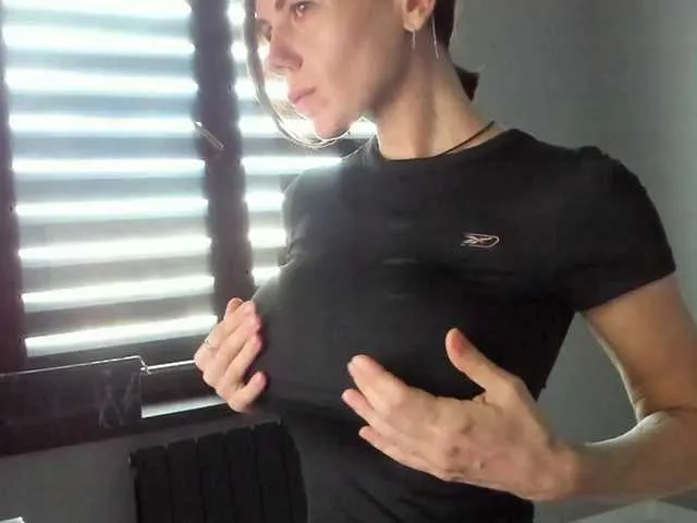 Live sex webcam photo for Mashulya29 #287943553