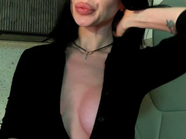 Live sex webcam photo for Mashulya29 #290919254