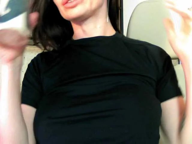 Live sex webcam photo for Mashulya29 #291035059