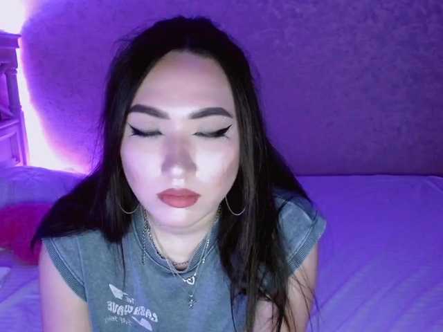 Live sex webcam photo for MasiLout #273804726