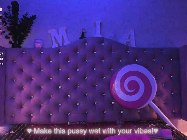 Live sex webcam photo for MaskGirl #290691889