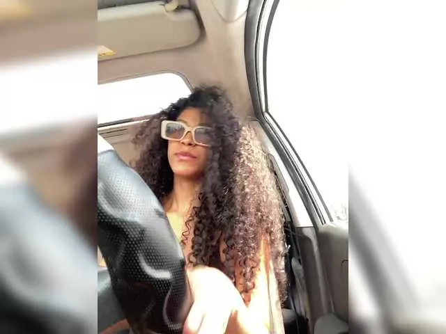 Live sex webcam photo for MaskGirl #290966978