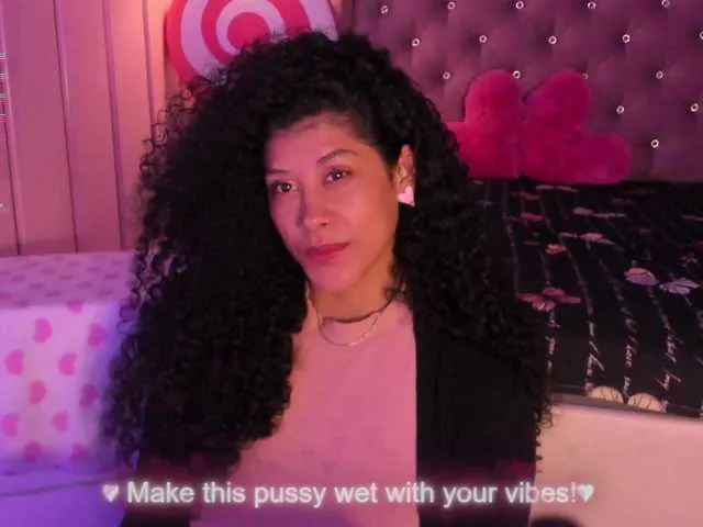 Live sex webcam photo for MaskGirl #291038232