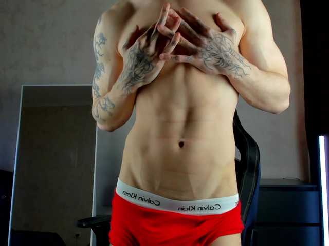 Live sex webcam photo for MasonWarholl #288084179