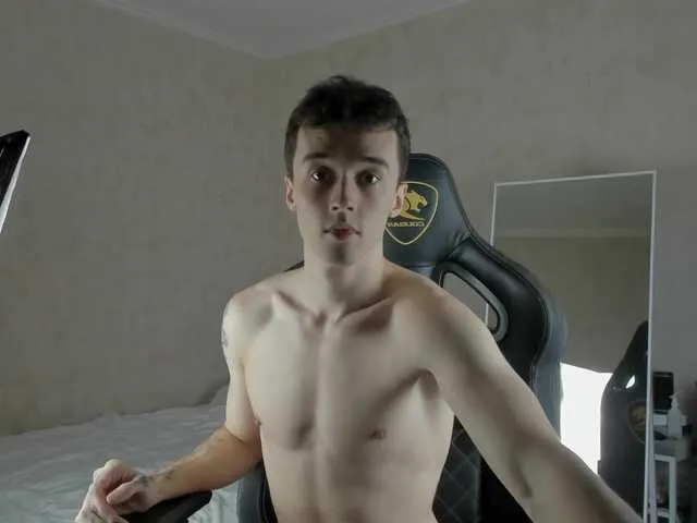 Live sex webcam photo for MasonWarholl #291728562