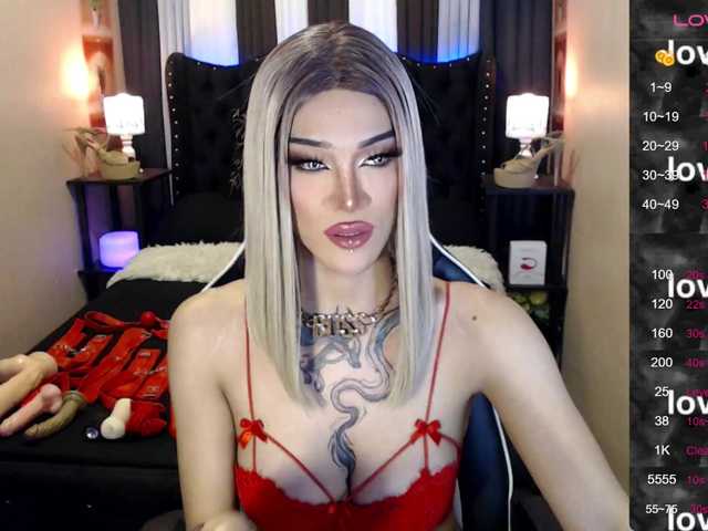 Live sex webcam photo for MassiveCockEirah #276326630