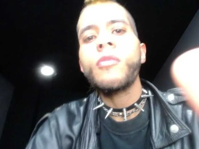 Live sex webcam photo for Master-rudebo #274451843