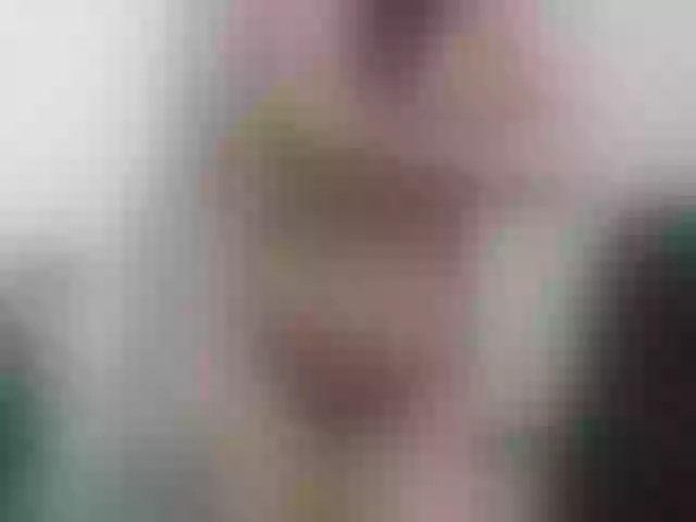 Live sex webcam photo for MasyaXX #277059524