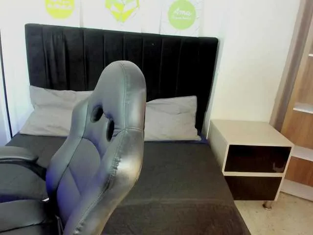 Live sex webcam photo for MateuusSpnn37 #290181903