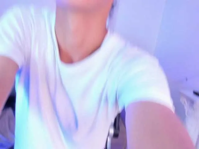 Live sex webcam photo for MateuusSpnn37 #290640352