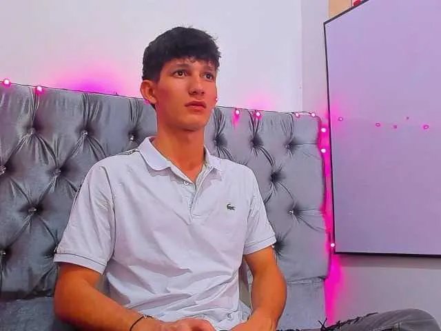 Live sex webcam photo for Mathew-Jhonson #278252660