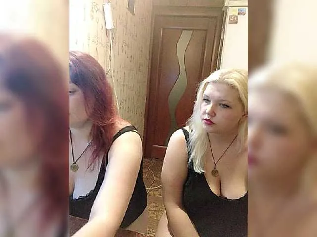 Live sex webcam photo for Matreshka66 #273888472