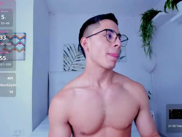 Live sex webcam photo for Matty-Adams #291045081