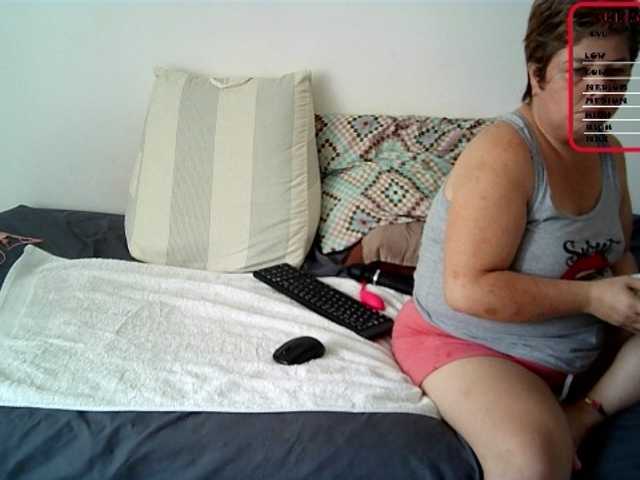 Live sex webcam photo for MatureWild #272360770