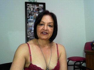 Live sex webcam photo for Maturebeautyx #143221711