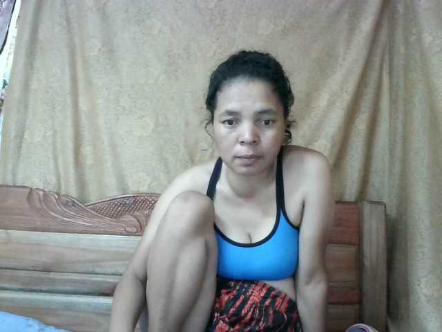 Live sex webcam photo for Maturewoman2 #277811778