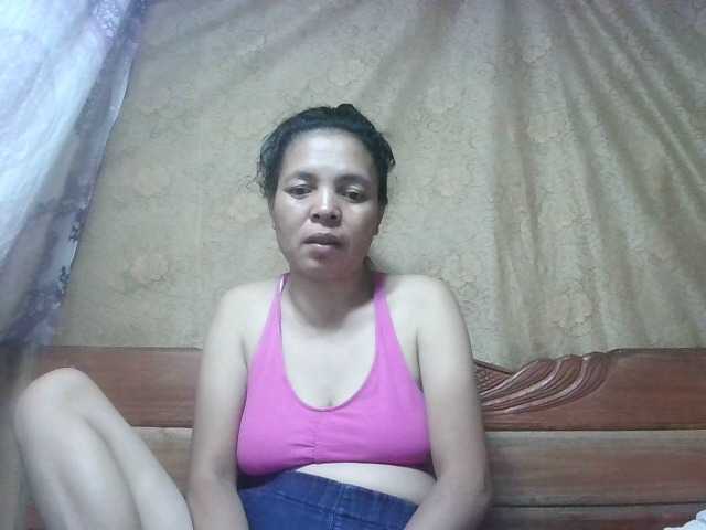 Live sex webcam photo for Maturewoman2 #277857296