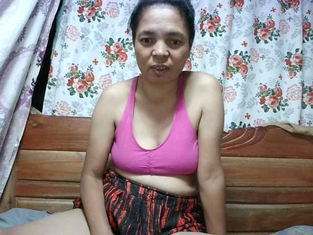 Live sex webcam photo for Maturewoman2 #277867635