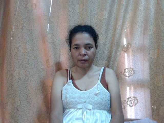 Live sex webcam photo for Maturewoman2 #278113360