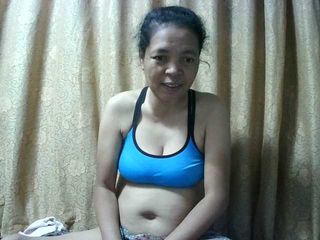 Live sex webcam photo for Maturewoman2 #278133550