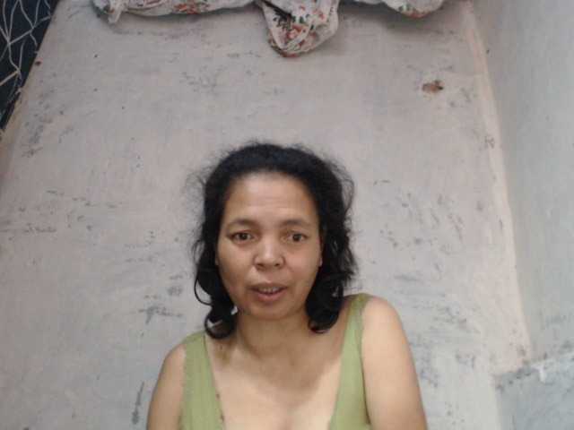 Live sex webcam photo for Maturewoman2 #281684238