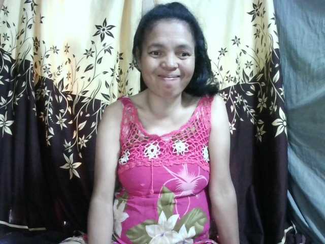 Live sex webcam photo for Maturewoman2 #281834671