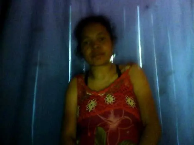 Live sex webcam photo for Maturewoman2 #289223188