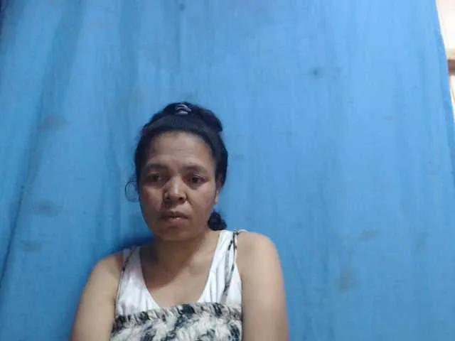 Live sex webcam photo for Maturewoman2 #289803348