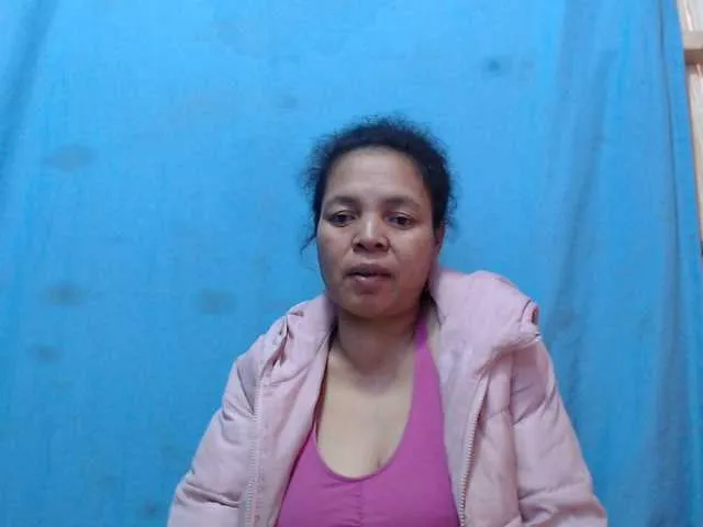 Live sex webcam photo for Maturewoman2 #290012129