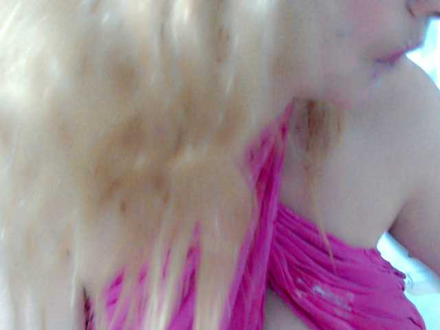 Live sex webcam photo for Matureyeyee #272522775